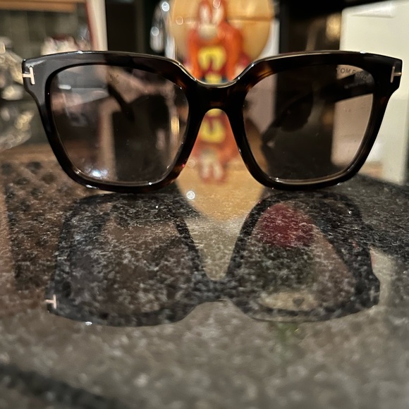 Tom Ford  Selby Sunglasses - Picture 5 of 11